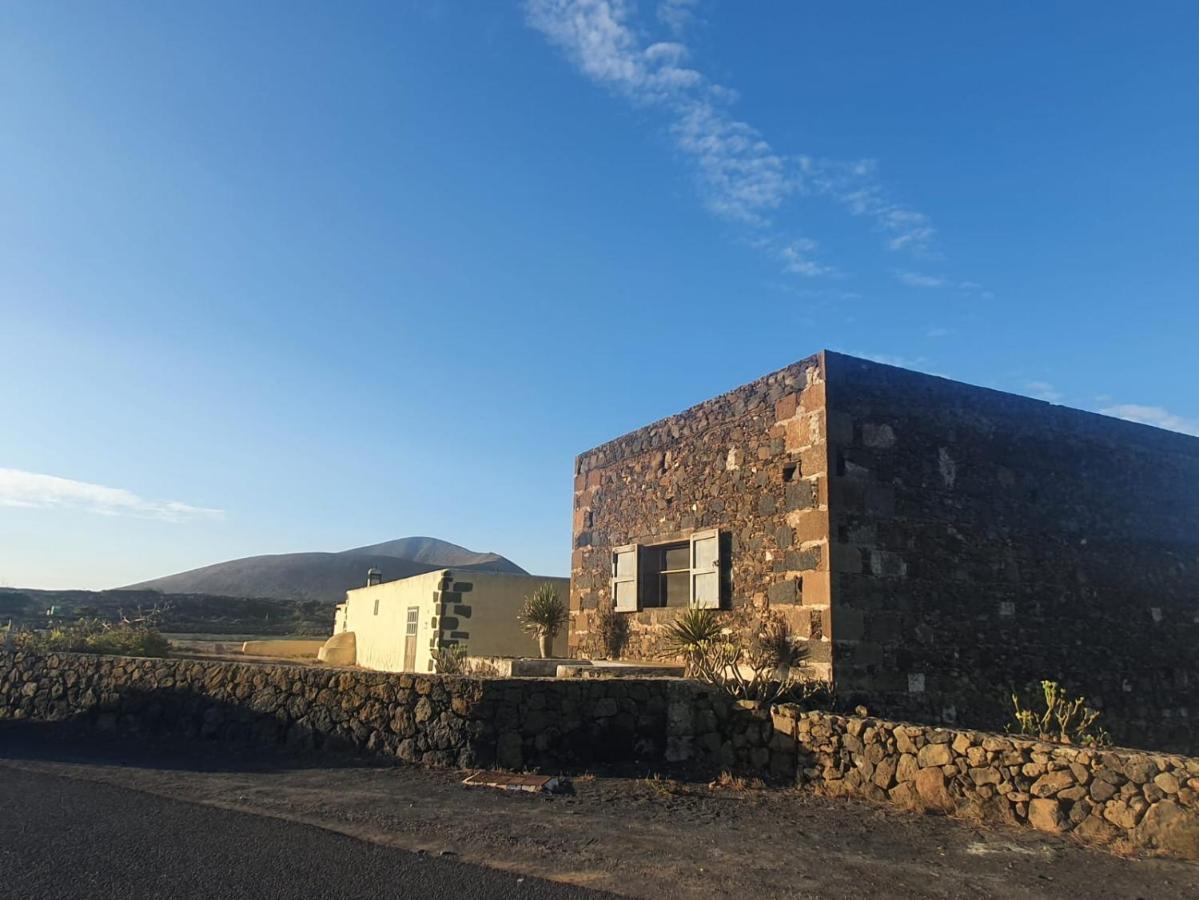 Villa Casa "Entre Vinedos" En Masdache Tías Exterior foto