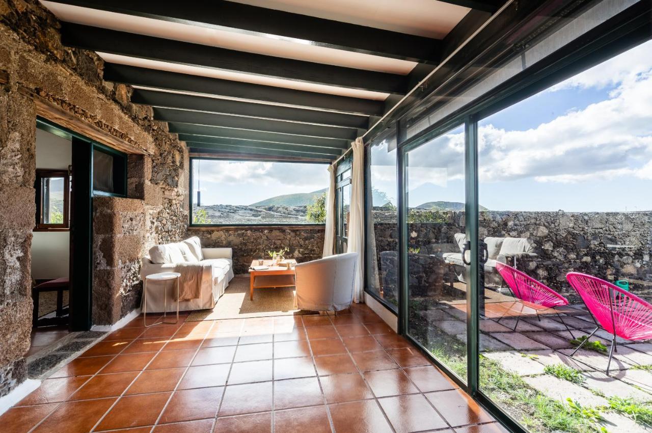 Villa Casa "Entre Vinedos" En Masdache Tías Exterior foto